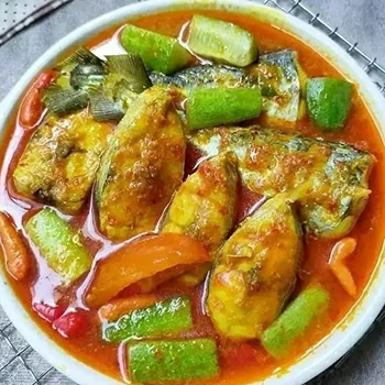 IKAN KUAH ASAM PEDAS MANIS